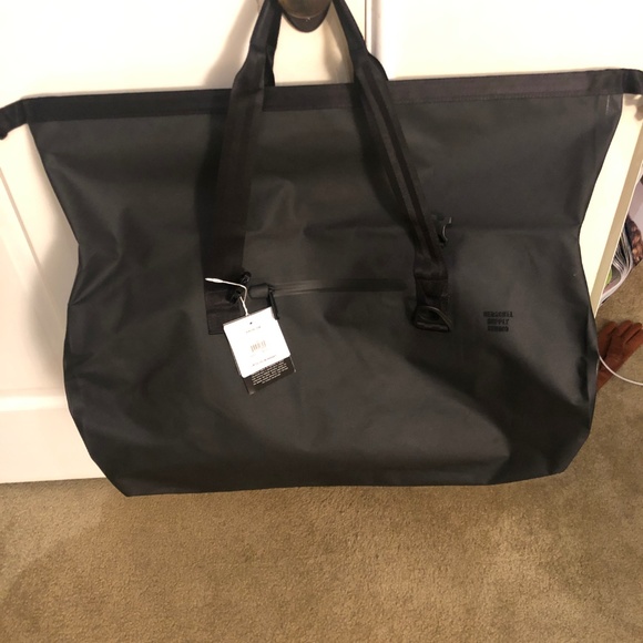 herschel coast duffle